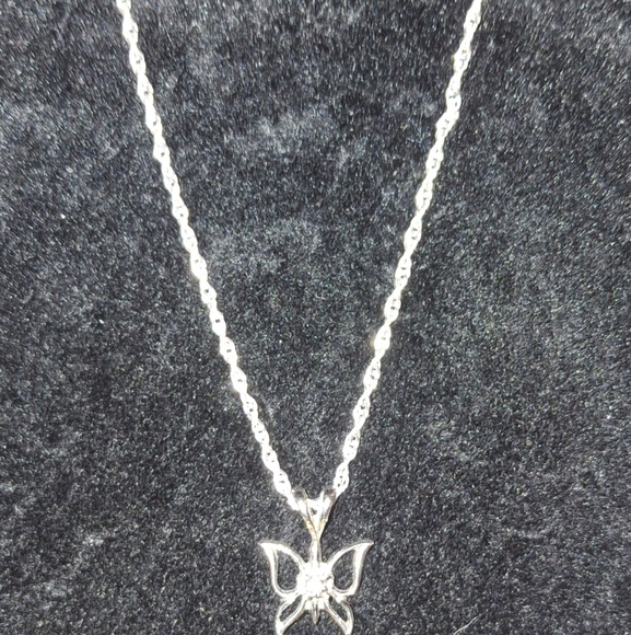 Signed vtg sterling butterfly crystal pendant  new dainty 925 chain - Picture 11 of 11